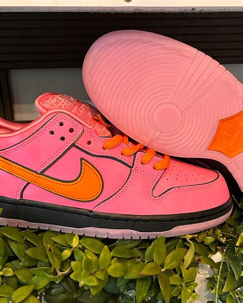 nike dunks powerpuff girl|Nike powerpuff girls blossom.